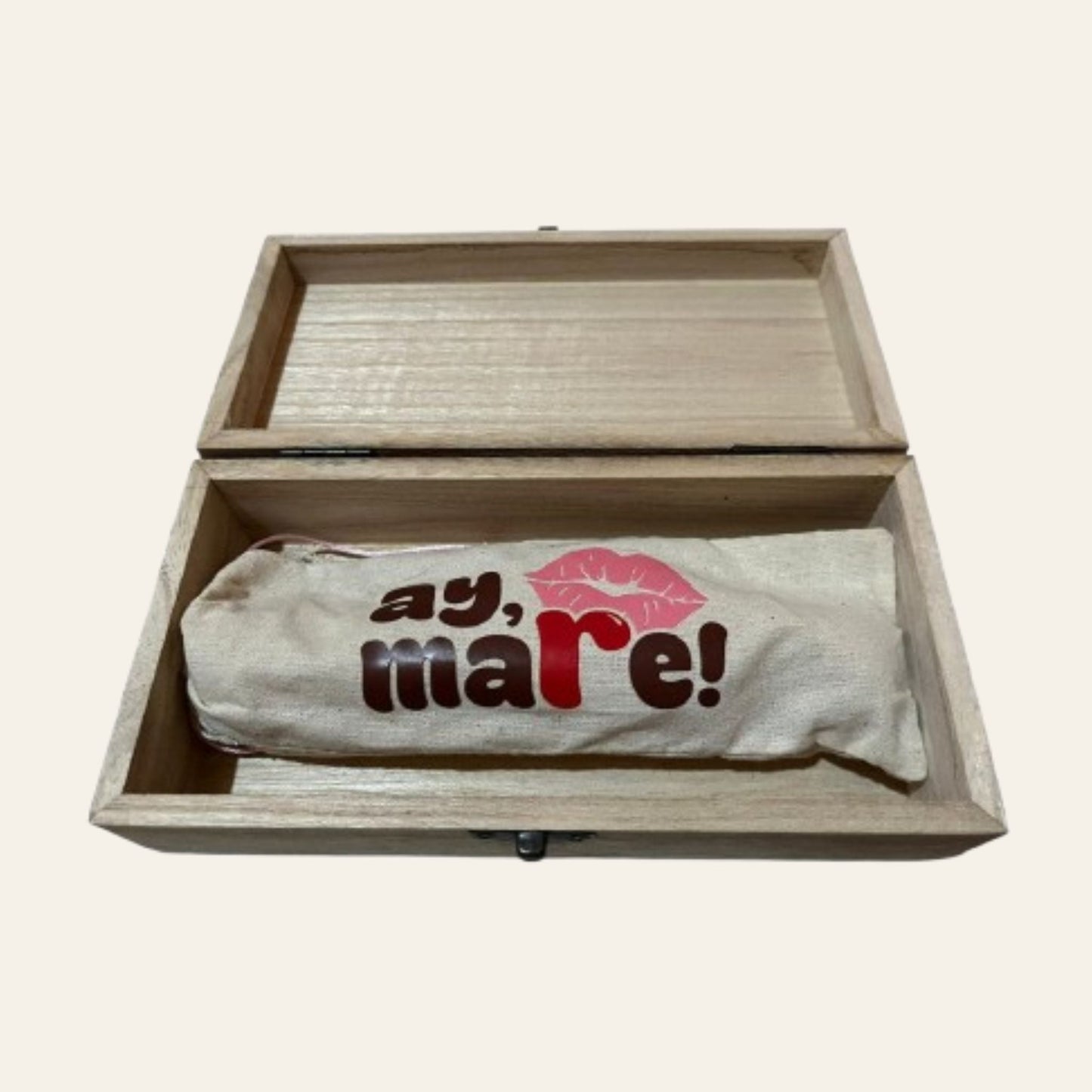 Caja de madera - Grupo Ay, mare!